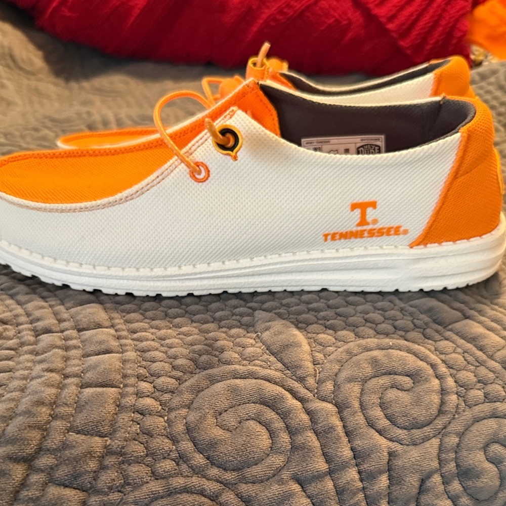 Hey Dude Bright Orange Canvas Loafers University of Tennessee - Picture 2 of 2
